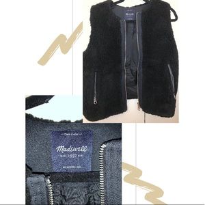 Madewell Sherpa Vest (black)